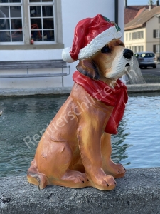 Deko- Hund mit Weihnachtsmütze zur Weihnachtsdeko aussen