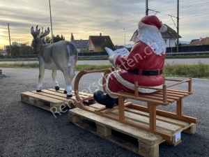 Weihnachtsdeko Rentier Lebensgross mit Schlitten und Weihnachtsmann