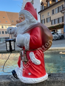 Deko Weihnachtsmann Figur für draussen von links